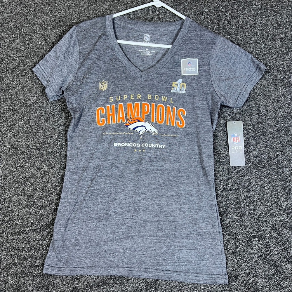 NFL Pro Line Denver Broncos Super Bowl 50 Champions V-Neck T-Shirt Grey Womens M